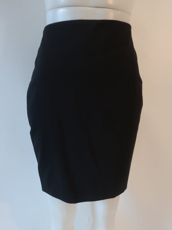 Akris Punto Dresses & Skirts - Womens Akris Punto Black (Item- 47) Pencil Skirt 14